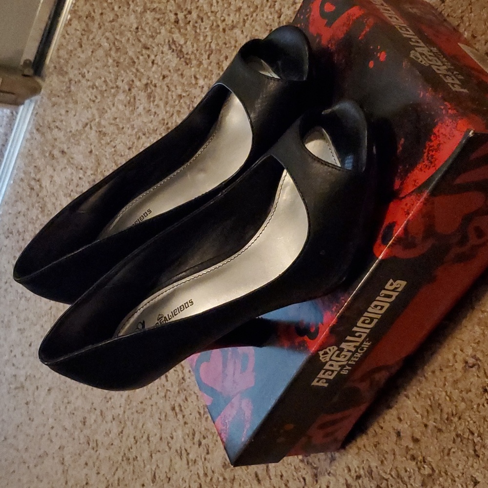 Size 7 Fergalicious black Gem Exotic black heels